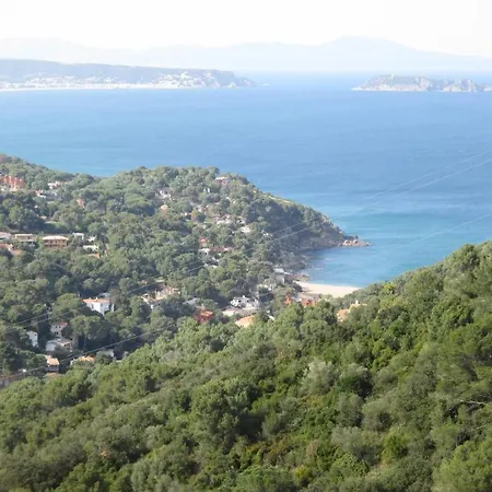 Sleeps 6 Pool Begur